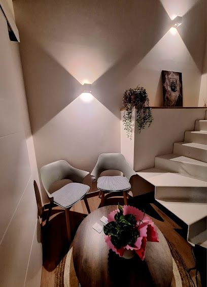 Estudio de pilates y masajes minthê