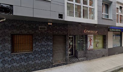 Kineastur