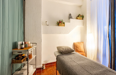 Olinao Masajes Therapeutic En Chamberi