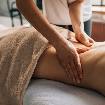 Sandra Abalos wellness massage